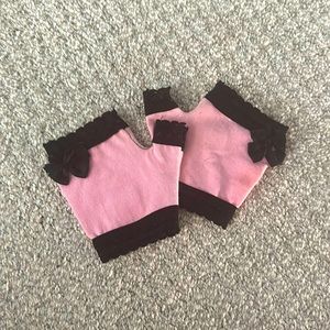 Fingerless gloves- perfect for Halloween